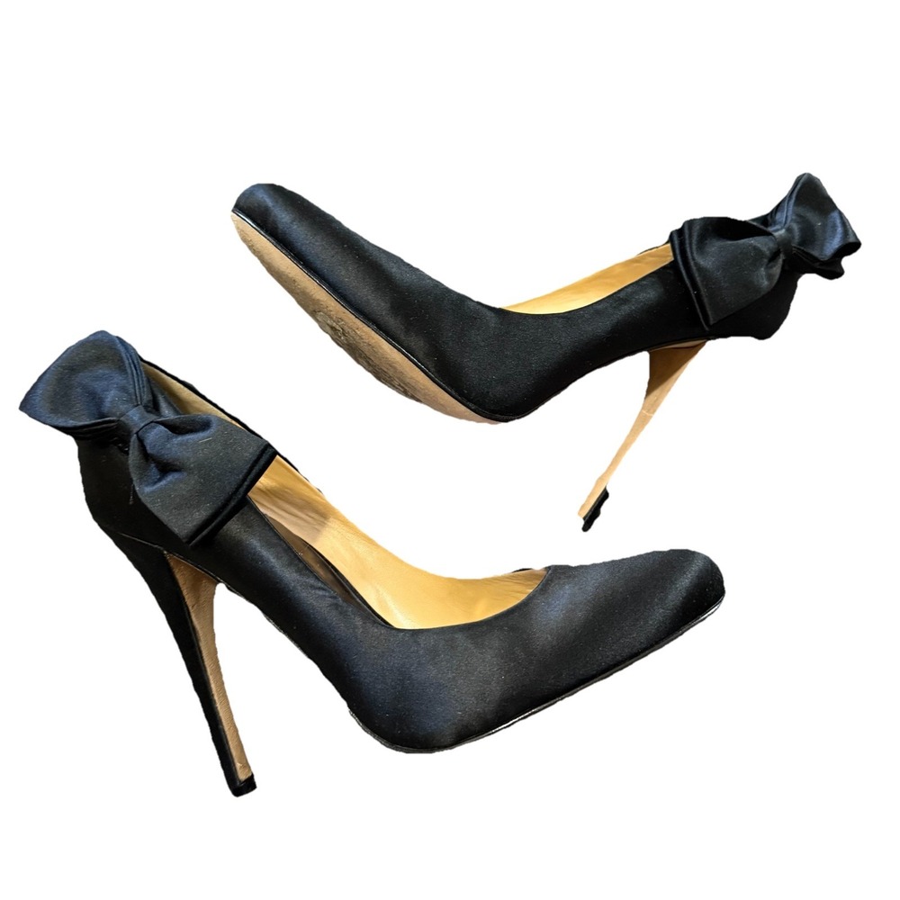 Badgley Mischka Black Satin Bow Pointed-Toe Stiletto Heels